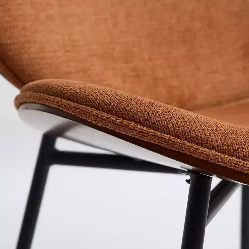 Fauteuil Shell Mid-Century Modern, fauteuil d'appoint moelleux avec finition noyer et pieds en métal