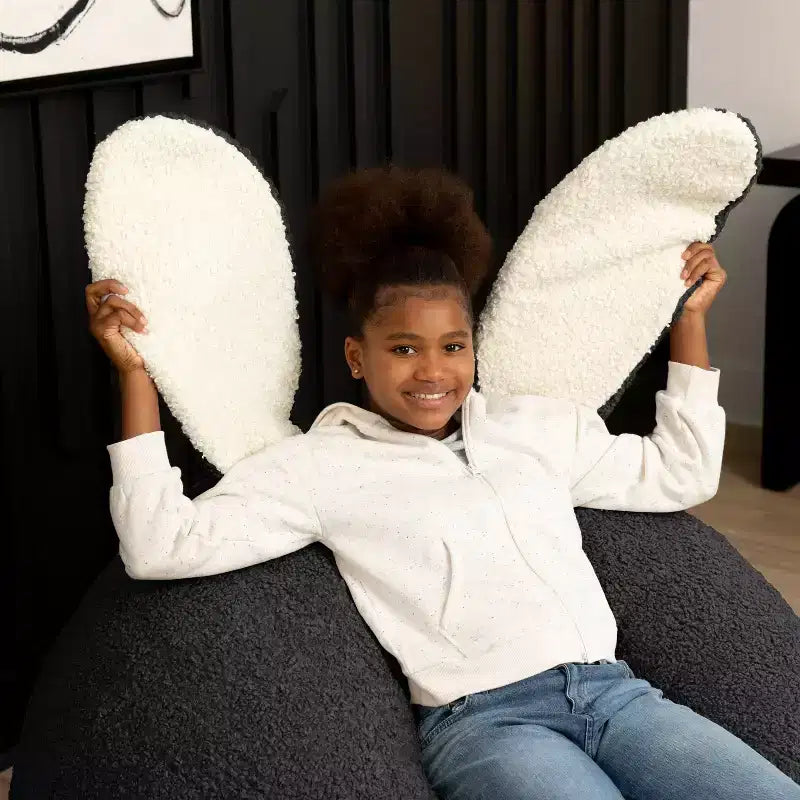 Grand pouf poire ovale en forme de lapin avec oreilles
