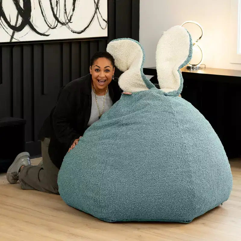 Grand pouf poire ovale en forme de lapin avec oreilles