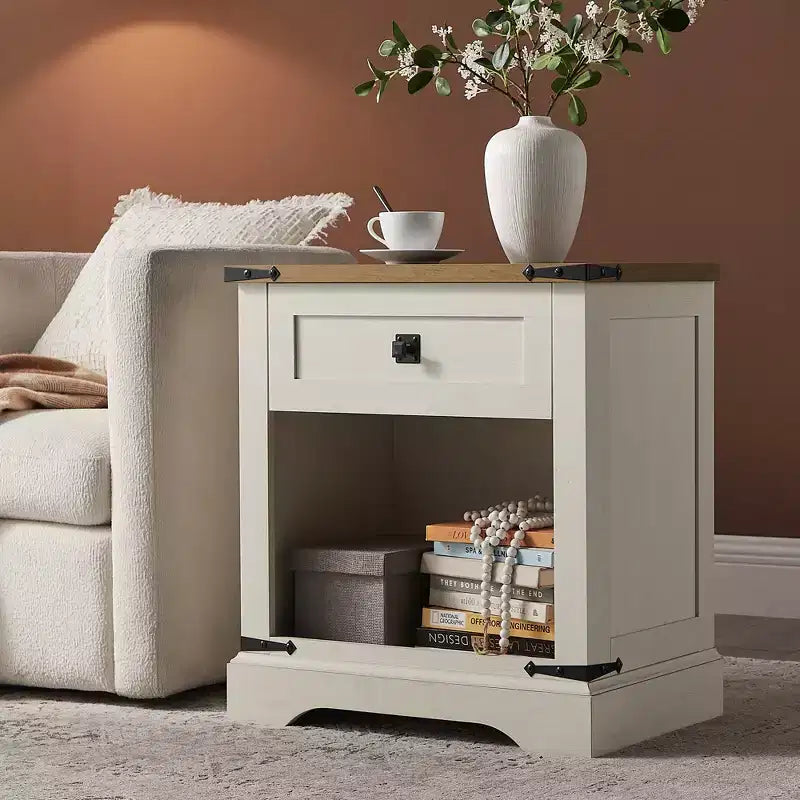 Table d'appoint de ferme avec station de recharge en bois rustique