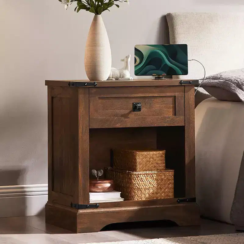 Table d'appoint de ferme avec station de recharge en bois rustique