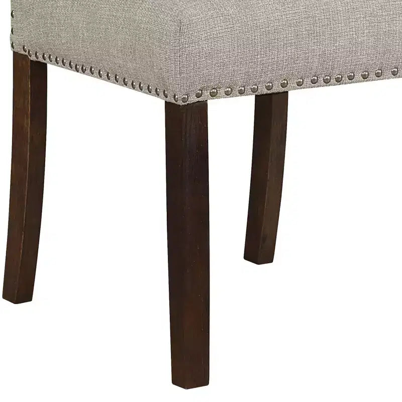 Chaises de salle à manger classiques modernes en bois rembourrées avec dossier en tissu texturé et garniture cloutée (lot de 2)