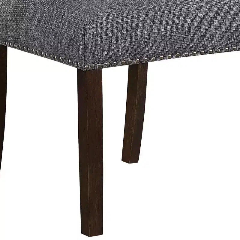 Chaises de salle à manger classiques modernes en bois rembourrées avec dossier en tissu texturé et garniture cloutée (lot de 2)